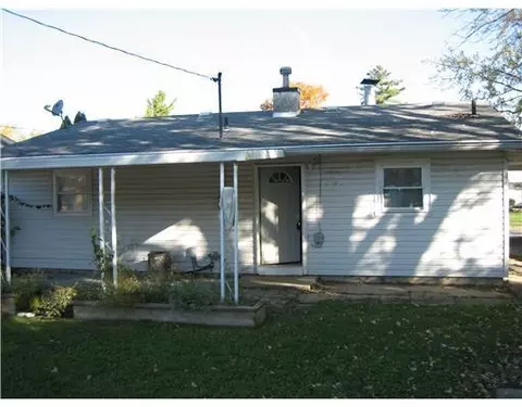 605 Mead Ln, Springfield, OH 45506 photo 2
