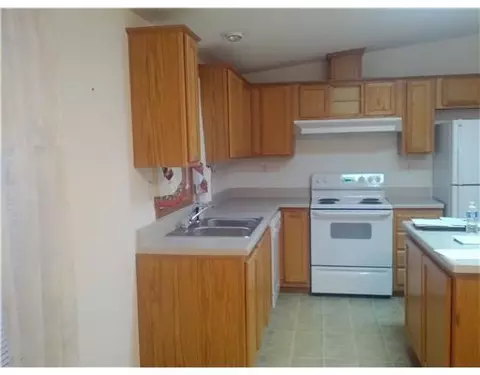 1368 Emery Ave, Springfield, OH 45504 photo 3