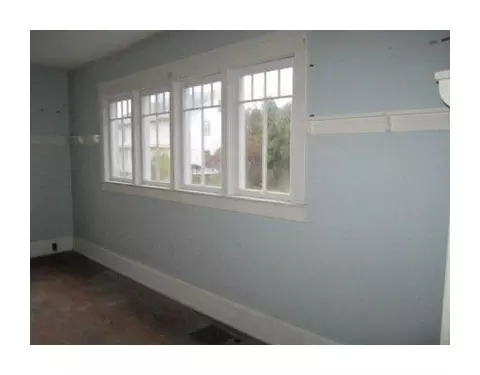 363 E Madison Ave, Springfield, OH 45503 photo 7