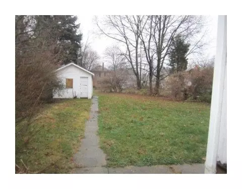 363 E Madison Ave, Springfield, OH 45503 photo 3