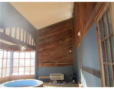 735 E Cassilly, Springfield, OH 45503 photo 5