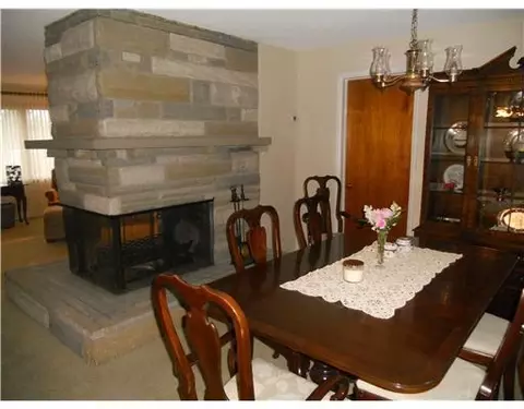 701 Village, Springfield, OH 45504 photo 6