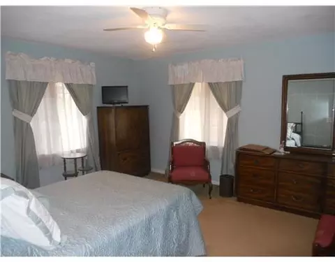 701 Village, Springfield, OH 45504 photo 8
