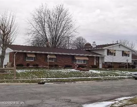 406 Geron Dr, Springfield, OH 45505 photo 2