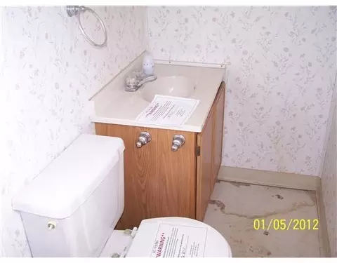468 N Race, Springfield, OH 45504 photo 6