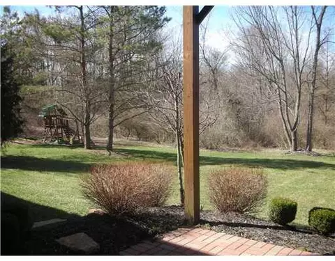 4291 Hummingbird Way, Springfield, OH 45502 photo 2