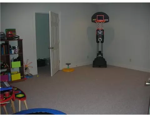 4291 Hummingbird Way, Springfield, OH 45502 photo 10