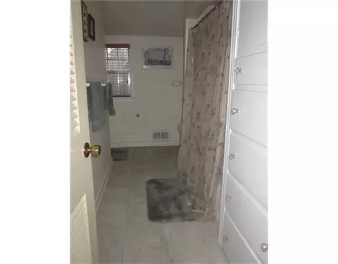 1631 Walnut Ter, Springfield, OH 45504 photo 10