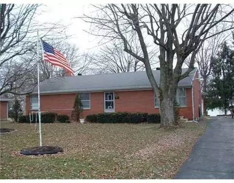 1635 Parkridge Dr, Springfield, OH 45506 photo 1