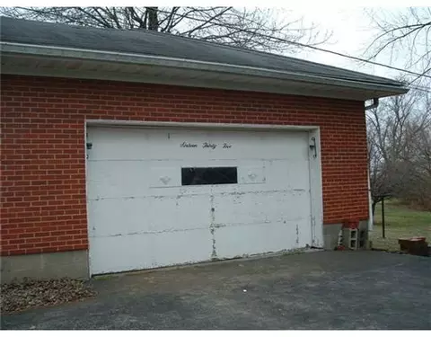 1635 Parkridge Dr, Springfield, OH 45506 photo 9