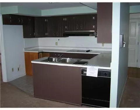 700 Sheffield, Springfield, OH 45506 photo 2