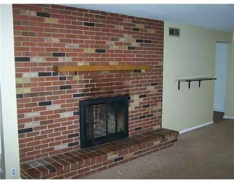 700 Sheffield, Springfield, OH 45506 photo 4