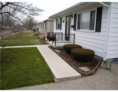 619 Mavor St, Springfield, OH 45505 photo 2