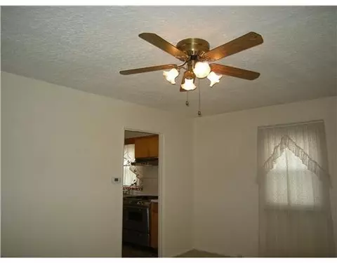 619 Mavor St, Springfield, OH 45505 photo 13