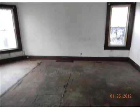 1135 Garfield Ave, Springfield, OH 45504 photo 3