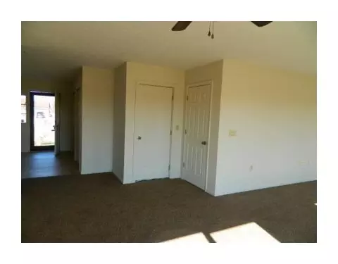 4395 Evans, Springfield, OH 45504 photo 3