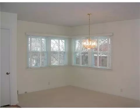 1946 Westgate Rd, Springfield, OH 45504 photo 3