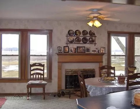 6371 Old Columbus Rd, Springfield, OH 45502 photo 4