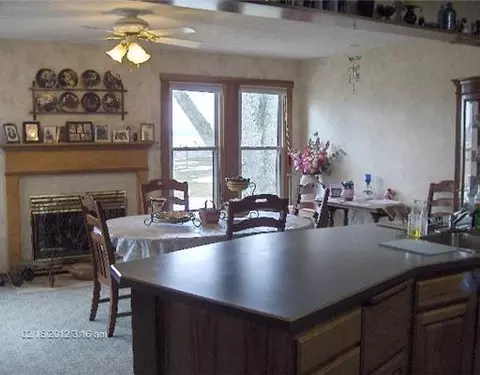 6371 Old Columbus Rd, Springfield, OH 45502 photo 5