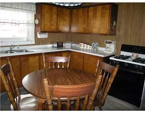 1776 Edwards, Springfield, OH 45503 photo 6
