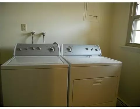 1015 Crestview, Troy, OH 45373 photo 9