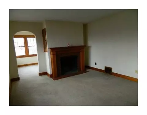 655 S Clairmont, Springfield, OH 45505 photo 3