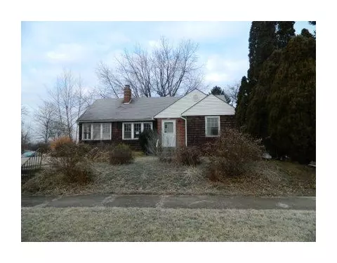 655 S Clairmont, Springfield, OH 45505 photo 1