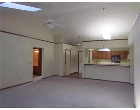 1958 Wedgewood Cir #.., Springfield, OH 45503 photo 3