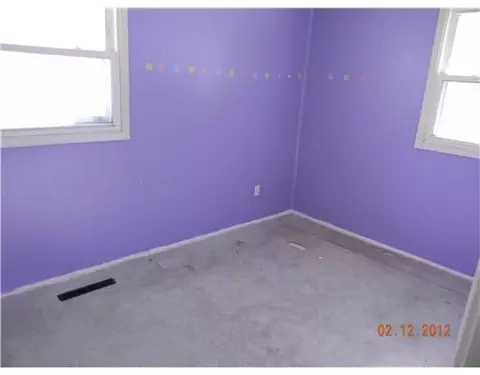 1025 Heard Ave, Springfield, OH 45506 photo 4