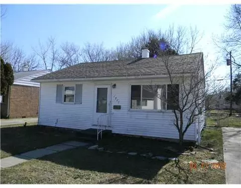 1025 Heard Ave, Springfield, OH 45506 photo 1