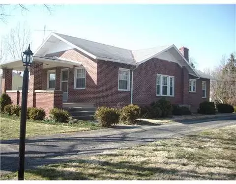 110 E Pinehurst, Sidney, OH 45365 photo 2