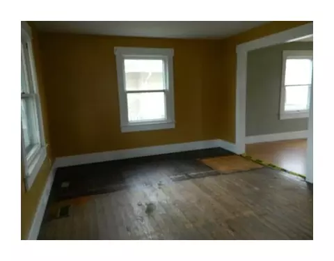 2207 Hoppes, Springfield, OH 45503 photo 5