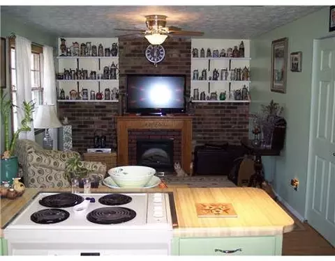 5806 North Dr, Springfield, OH 45504 photo 14