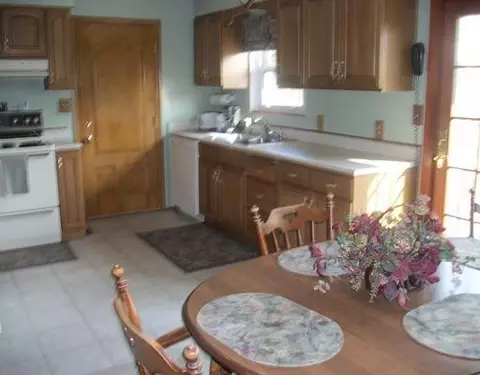 206 E Oak, Celina, OH 45822 photo 6
