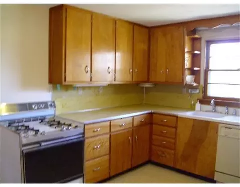 2623 Home Orchard Dr, Springfield, OH 45503 photo 5