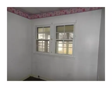 2210 S Hadley, Springfield, OH 45505 photo 8