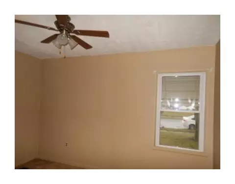 2210 S Hadley, Springfield, OH 45505 photo 6