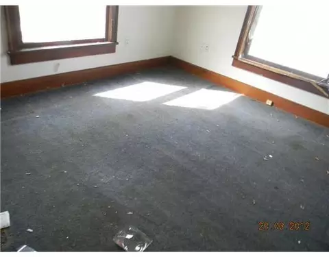 1407 S Center Blvd, Springfield, OH 45506 photo 5