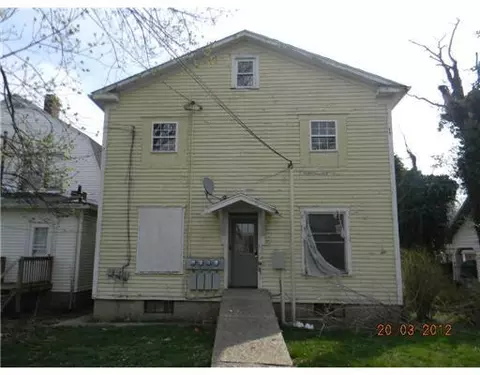 1407 S Center Blvd, Springfield, OH 45506 photo 2