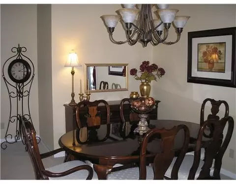 5463 Stoneridge, Springfield, OH 45503 photo 5