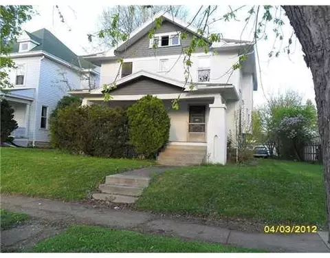 270 S Douglas Ave, Springfield, OH 45505 photo 1