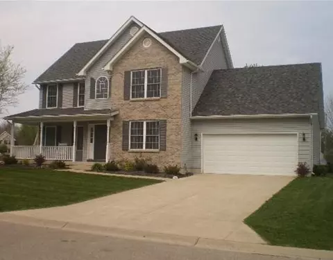 1340 Greenoak Ct, Springfield, OH 45503 photo 1