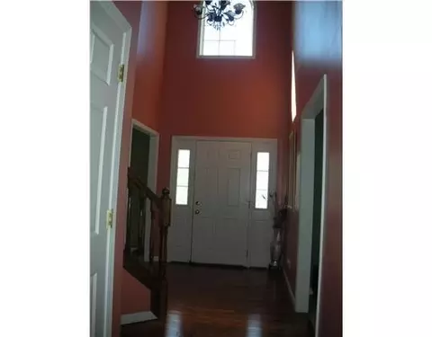 1340 Greenoak Ct, Springfield, OH 45503 photo 3
