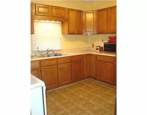 140 W Clark, North Hampton, OH 45349 photo 8