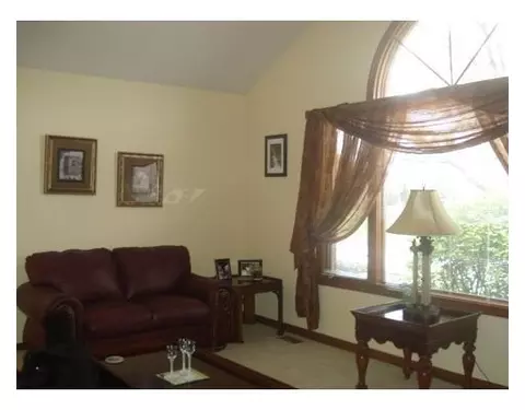 5604 Fox Rdg #., Springfield, OH 45503 photo 4