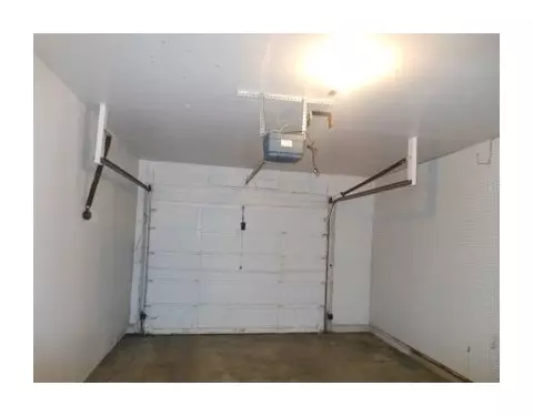 650 W John, Springfield, OH 45506 photo 9