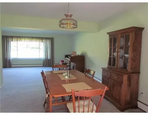 201 Stanford Pl, Springfield, OH 45503 photo 4