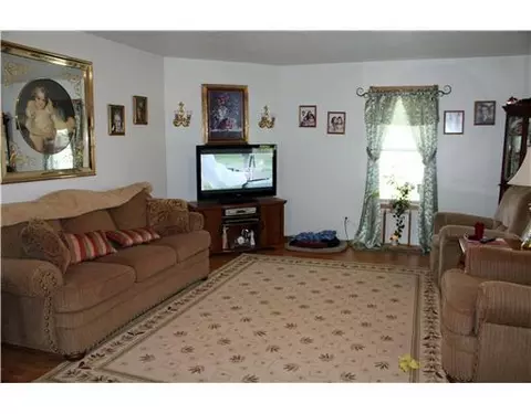 2970 Columbus Ave, Springfield, OH 45503 photo 2