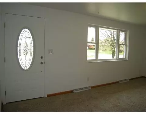 4431 Burchill, Springfield, OH 45503 photo 8