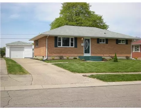 4431 Burchill, Springfield, OH 45503 photo 1